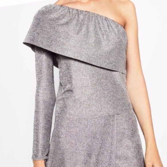 one shoulder silver top